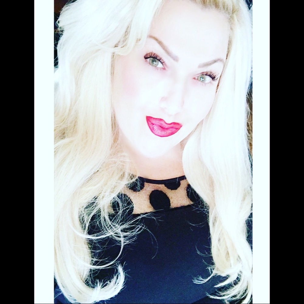 Meet your Posher, Wendy